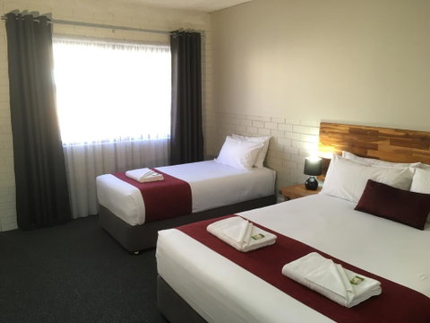 Atlas Motel - Accommodation Resorts 2