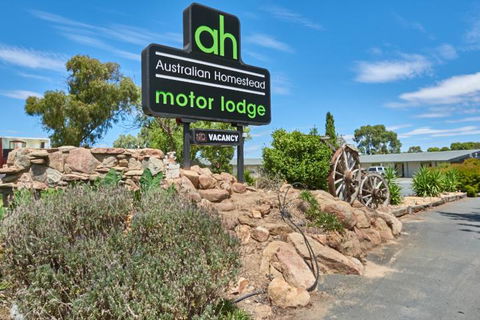 Australian Homestead Motor Lodge - Accommodation Resorts 0