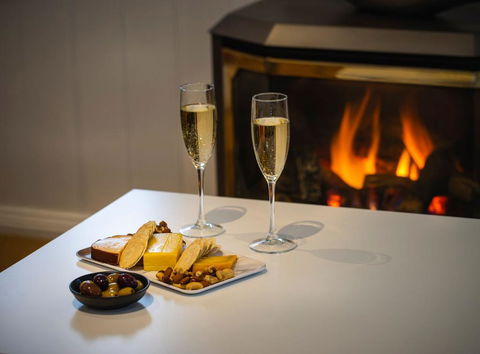 Autumn Beauty - Cottage 3 - Accommodation Resorts 3