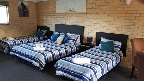Avlon Gardens Motel - Accommodation Resorts 0