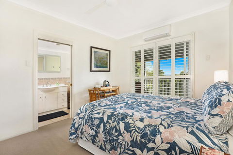Avocado Grove BnB - Accommodation Resorts 1