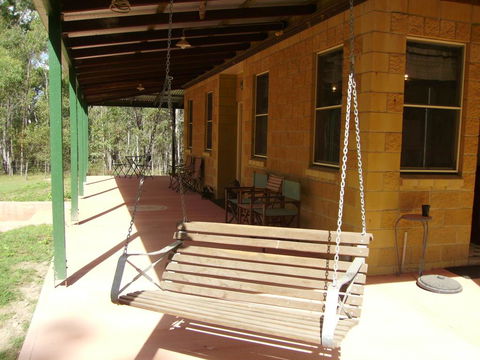 Back To The Bush - Accommodation Resorts 0