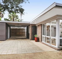 Backyard Bliss - Accommodation Resorts