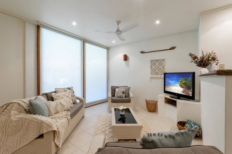 Balinese Beachfront Villa - Accommodation Resorts 0