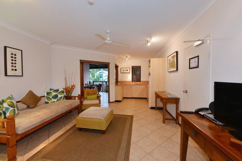 Balinese Style Apartment - Accommodation Resorts 2