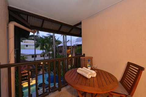Balinese Style Apartment - Accommodation Resorts 1