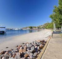 Banyan' 14 Montevideo Parade - spacious three bedroom pet friendly property with air con