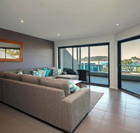 Barefoot Bliss  Fingal Bay - Accommodation Resorts