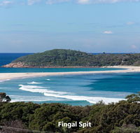 Barefoot' 7/44 Marine Drive - Fabulous Fingal Bay - Accommodation Resorts