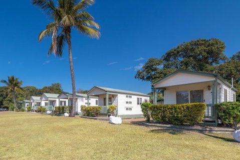 Bargara Beach Caravan Park - Accommodation Resorts 0