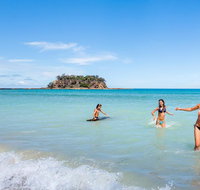 Barlings Beach Holiday Park - Accommodation Resorts