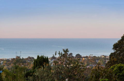 BAY VIEWS ON MANNA - DROMANA - Accommodation Resorts 3