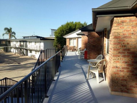 Beach Drive Motel - Accommodation Resorts 1