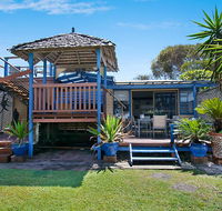 Beach House - Accommodation Resorts
