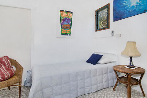 Beach House - Accommodation Resorts 1