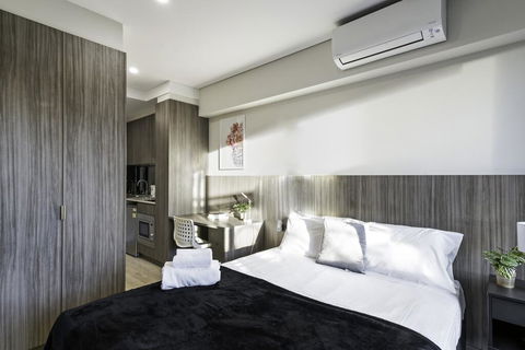 BEACH LOCATION STUDIO // CLOVELLY 1 - Accommodation Resorts 2