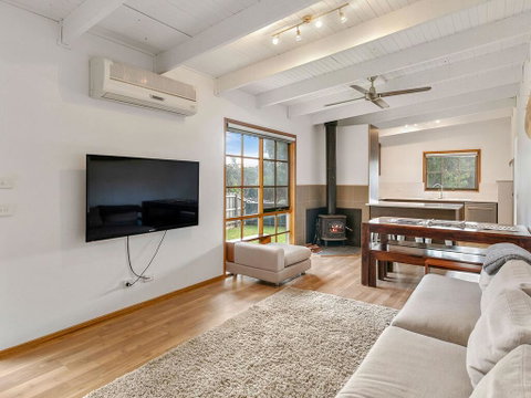 Beachcomber Bliss - Accommodation Resorts 2