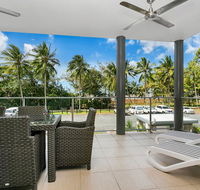Beachfront Apartment with Ocean Views 4 - Accommodation Resorts