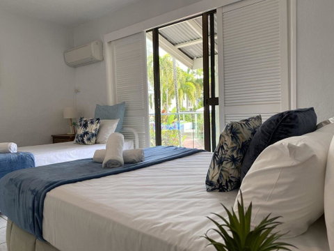 Beachfront At Terraces - Accommodation Resorts 3