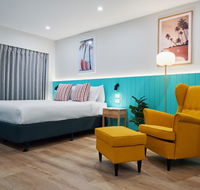 Red Star Palm Beach - Accommodation Resorts