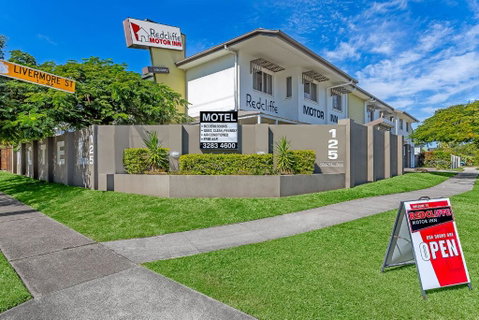 Redcliffe Motor Inn - Accommodation Resorts 0