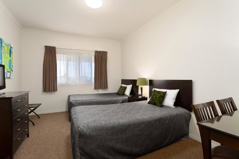 Redcliffe Motor Inn - Accommodation Resorts 3