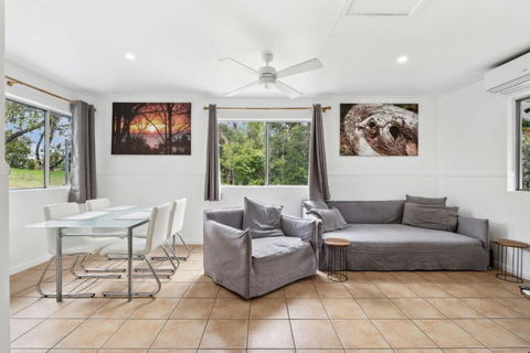 Red Rock Rest - Accommodation Resorts 1