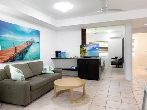REEF RETREAT APARTMENTS PALM COVE Unit 13 - Accommodation Resorts 0