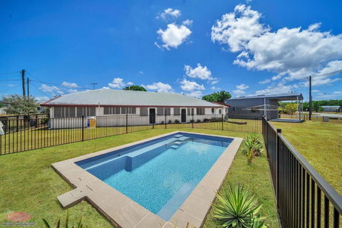 Reef Shack Beach Vibes Stroll To The Beach - Accommodation Resorts 0