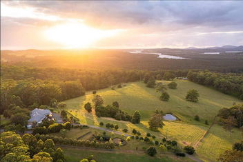 Regatta Park: Where The Land Meets The Sea with Accommodation Resorts