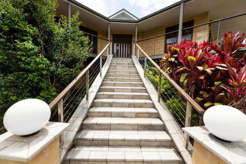 Regatta Park: Where The Land Meets The Sea - Accommodation Resorts 3