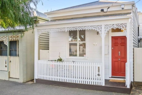 Renovated Brilliance In Bayside Albert Park - Accommodation Resorts 0