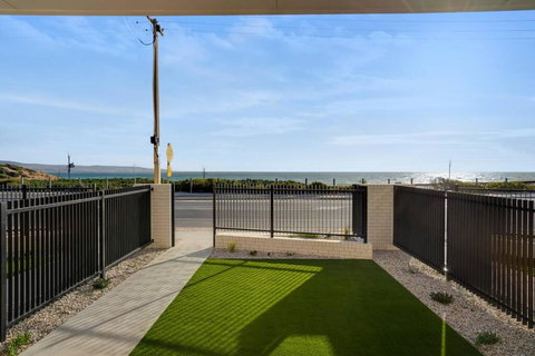 RIVA 202Espy - Brand New Luxury Beachfront - Sleeps 8 - Accommodation Resorts 1