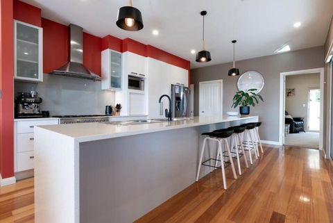 Riverview Escape - Accommodation Resorts 1