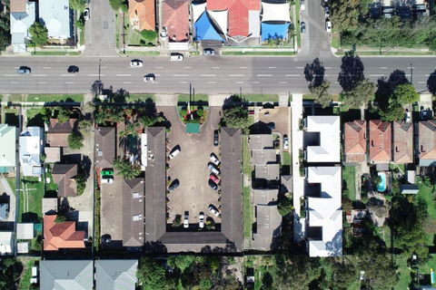 Reign Inn Newcastle - Accommodation Resorts 3