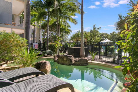 Salt&Pepper Sanctuary - Plunge Pool Resort Apartment By UHoliday - 2BR, 1BR And Studio Hotel Room Configurations Available - Accommodation Resorts 2