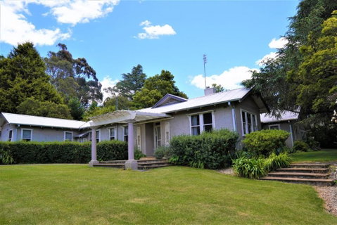 Robin Hill Manor - Accommodation Resorts 0