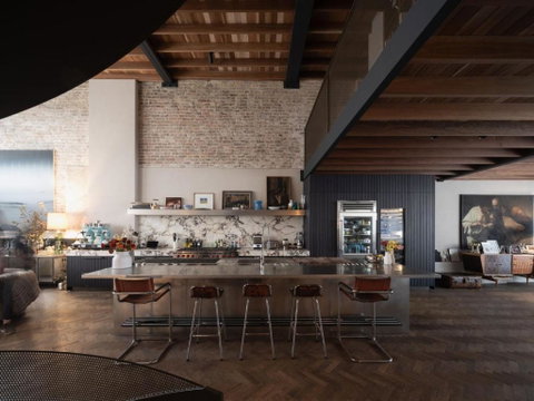 Rockstar, Surry Hills I30 - Accommodation Resorts 3