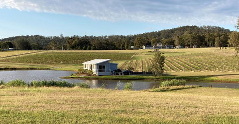 Romantic Lakehouse Set In A Private Vineyard In The Hunter Valley - Accommodation Resorts 0