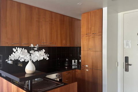 Royal Garden Residence - Accommodation Resorts 2