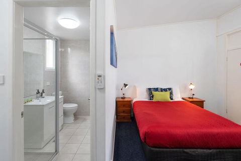 Royal Motel Tenterfield - Accommodation Resorts 0