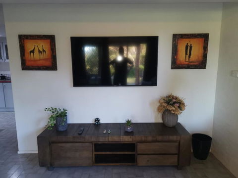 Rural Escape - Accommodation Resorts 3