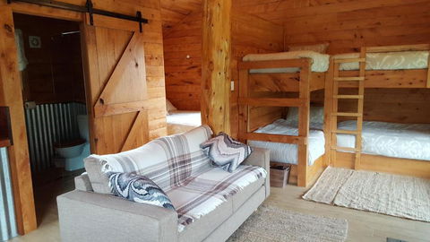 Rustic Hut Bush Retreat - Accommodation Resorts 2
