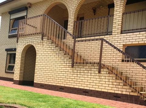 SA House - Accommodation Resorts 1