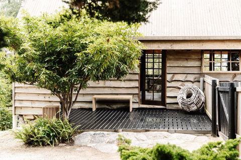 SABI Award Winning Designer Cabin - Accommodation Resorts 3
