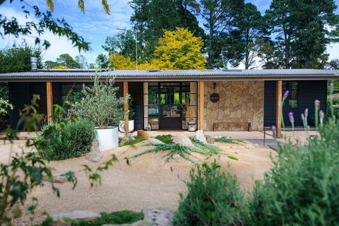 SABLE MAE Luxury Rustic Ranch - Accommodation Resorts 1