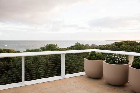 Sagres Queenscliff - Luxury House By The Beach - Accommodation Resorts 3