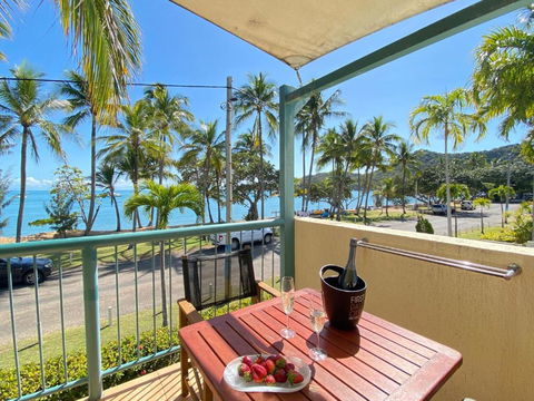 Sails On Horseshoe Apartment 4 - Accommodation Resorts 2