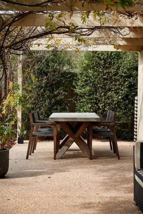 Salt Air Hideaway With Lush Backyard - Accommodation Resorts 1