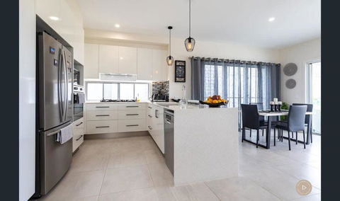 Salt Zen Holiday Townhouse - Accommodation Resorts 3